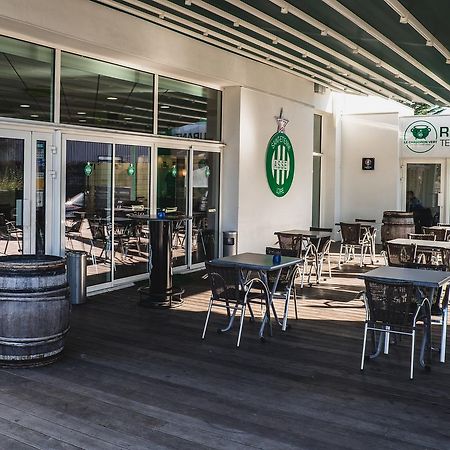 Hotel Bar Restaurant Le Chaudron Vert Сент-Этьен Экстерьер фото