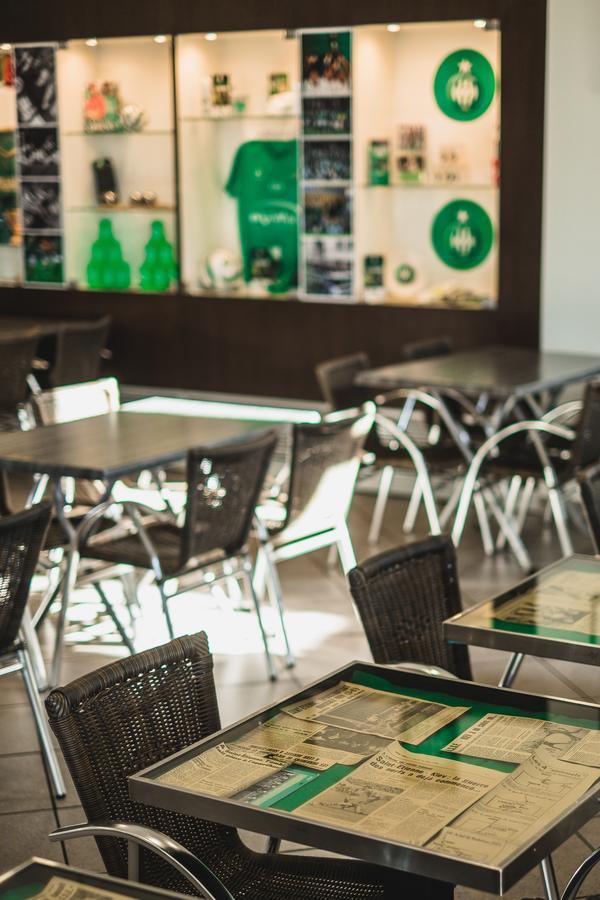 Hotel Bar Restaurant Le Chaudron Vert Сент-Этьен Экстерьер фото